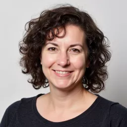 Elena Schütz