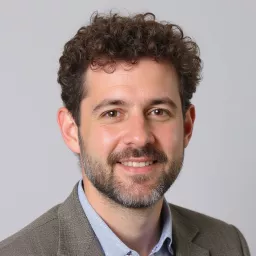 Elio Ferri