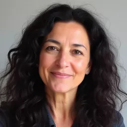 Claudia Lombardo