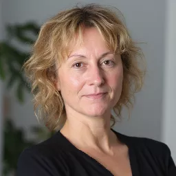 Esra van der Zwaag