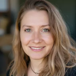 Zoe Baumann