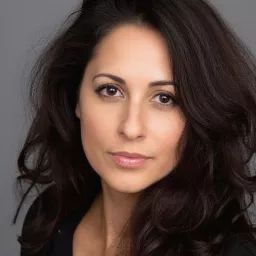 Lara De Santis