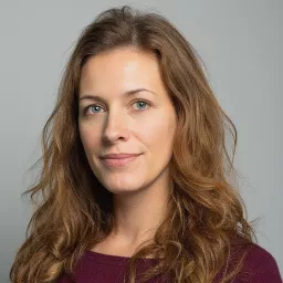 Inès Roussel
