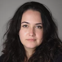 Elise Lange