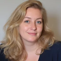 Inès Salmon