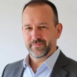 Adrián Cabrera