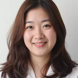 尾崎彩