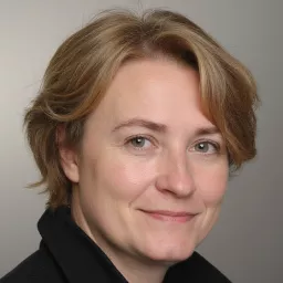 Lilian Peters