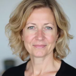 Roosa Laaksonen